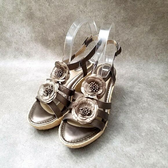 Strictly Comfort Womens F14617 Sz 6.5 M Brown Strappy 3.5" Wedge Sandals Flower - Picture 5 of 11